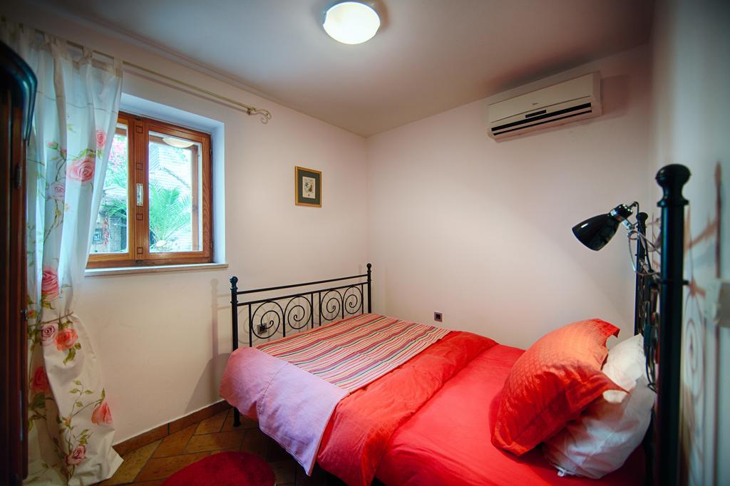 Alma Island Vis Villa Komiža